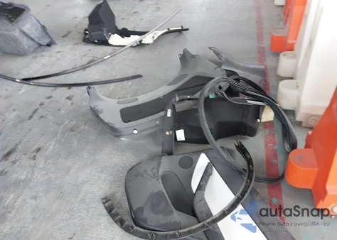 2022 Tesla Model Y Long Range Dual Motor All-Wheel Drive из США, поврежденный, VIN 7SAYGDEE4NF450434